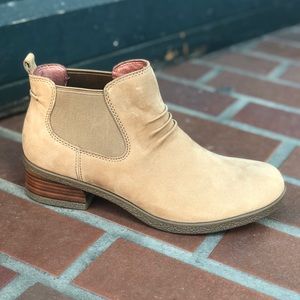 Dansko Bea Biscotti Waterproof Slip On Boot
